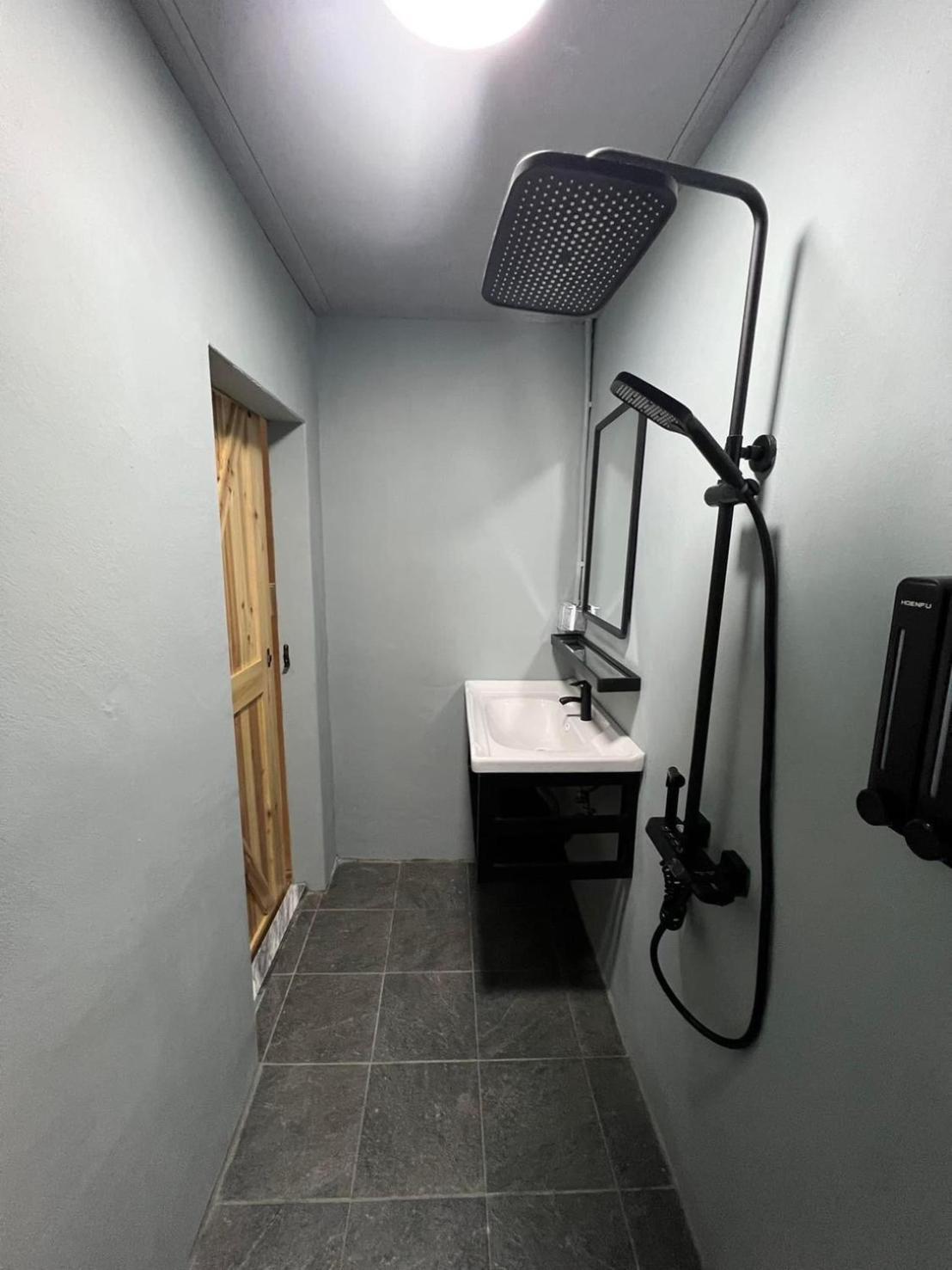 Hidden Life B&B Chenggong Bagian luar foto